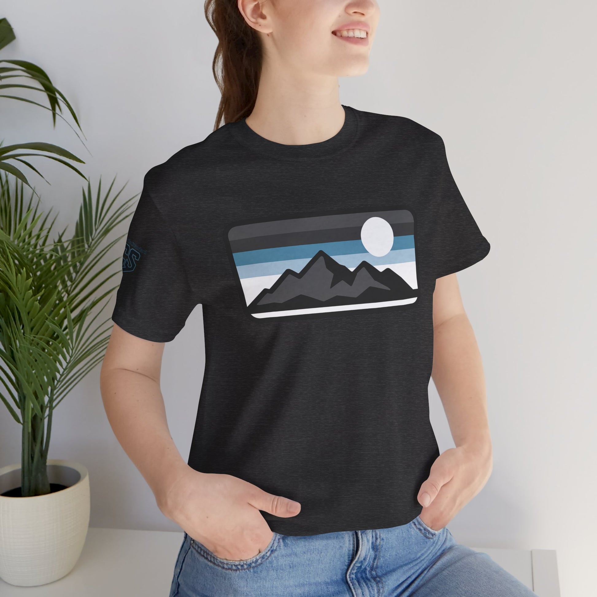Cascade Horizon Tee – PNW Skyline Series